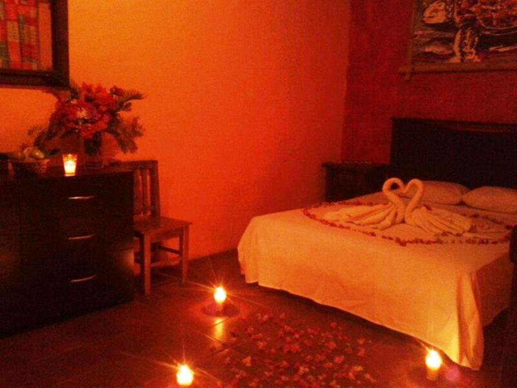Hotel Cafe Del Sol Monterrico Habitación foto